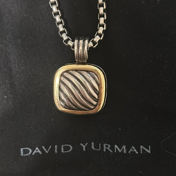 David Yurman sterling silver and 18k gold Cable Locket Pendant - Picture 1 of 3